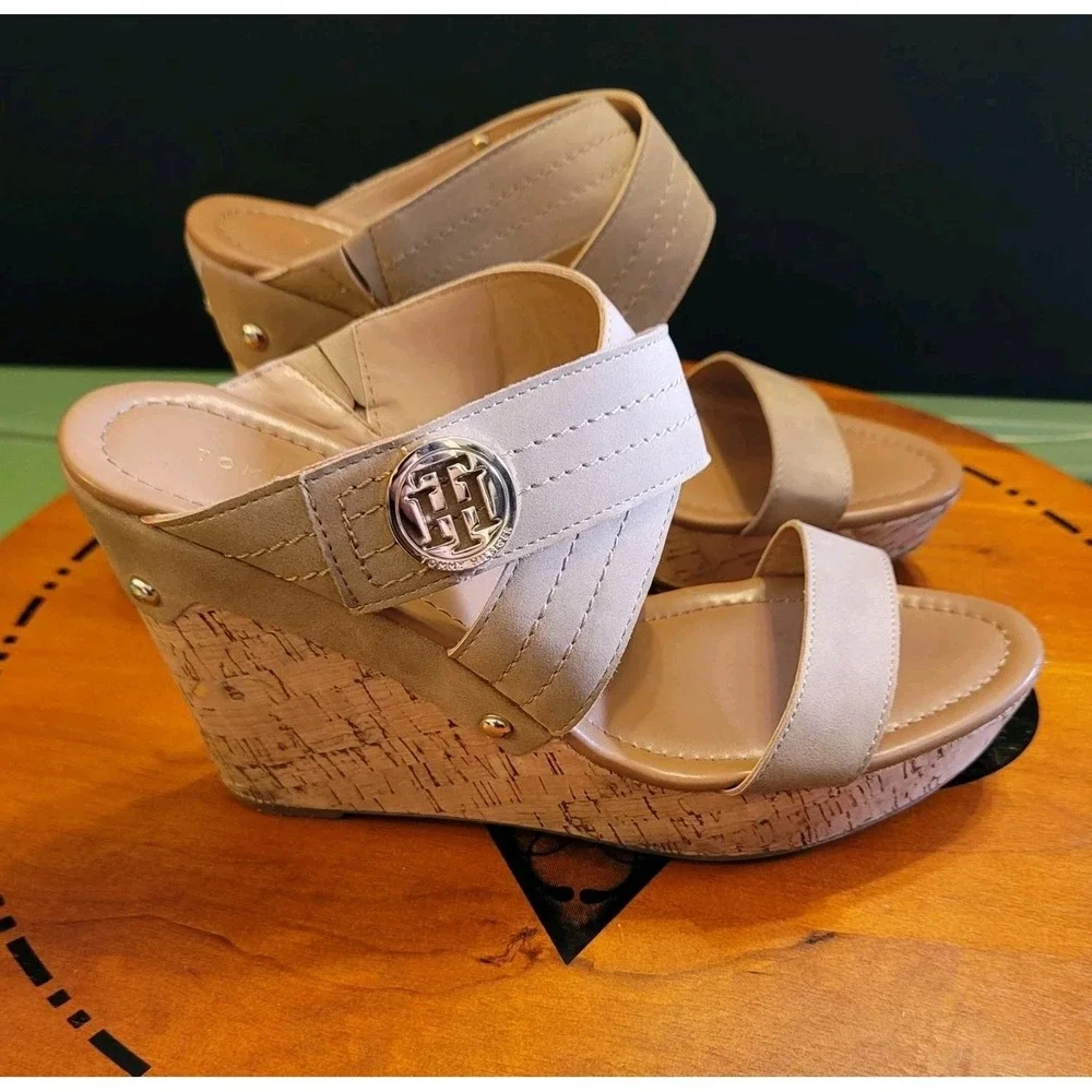 Tommy Hilfiger Sandals Womens 10 M Myha Strappy Brown Faux Leather Wedge Cork
